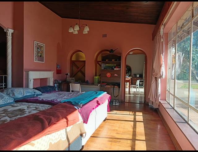 5 BEDROOM HOUSE FOR SALE IN THREE RIVERS